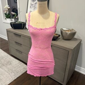 Skims Pink Lace Sleeveless Dress
